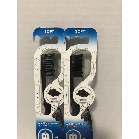 Oral-B Charcoal Therapy Soft Whitening Toothbrush (Pack of 2) - Picture 2 of 4